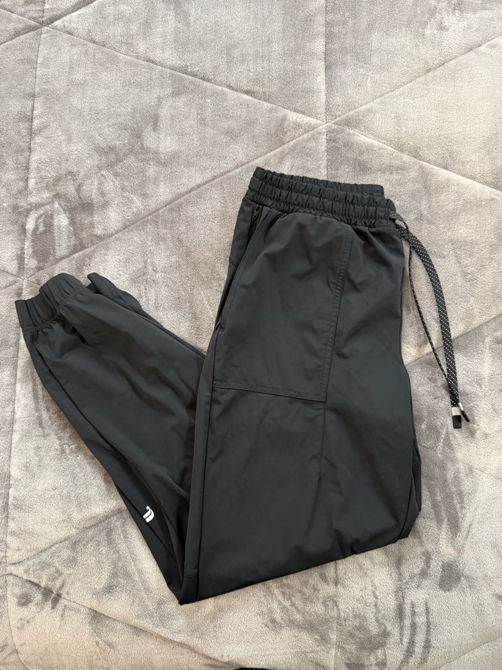 Fabletics joggers - Picture 2 of 3